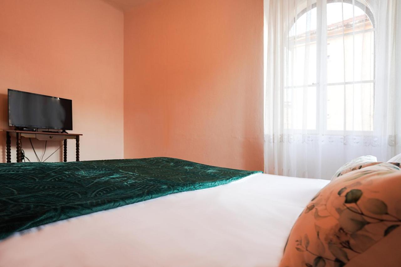 Ferienwohnung Tranquil Urban Escape Split Exterior foto
